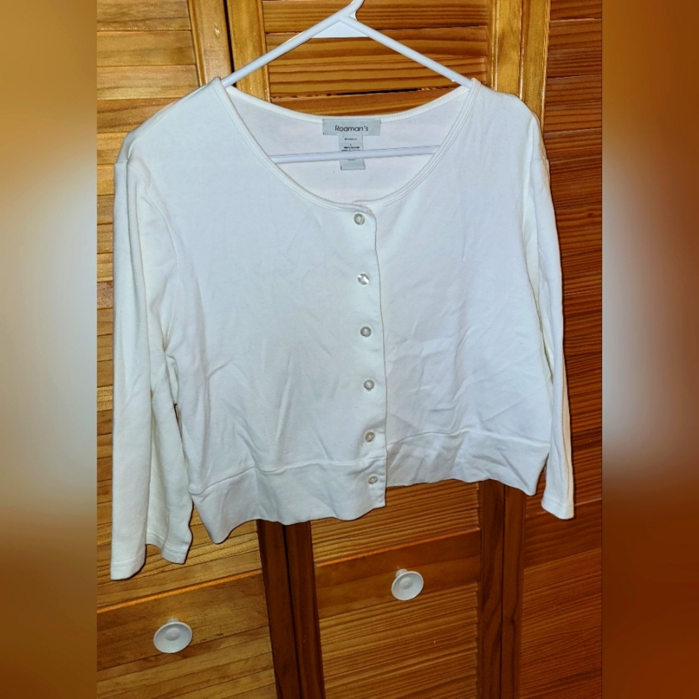 Romans - Woman's 3/4 sleeve shrug size L. White